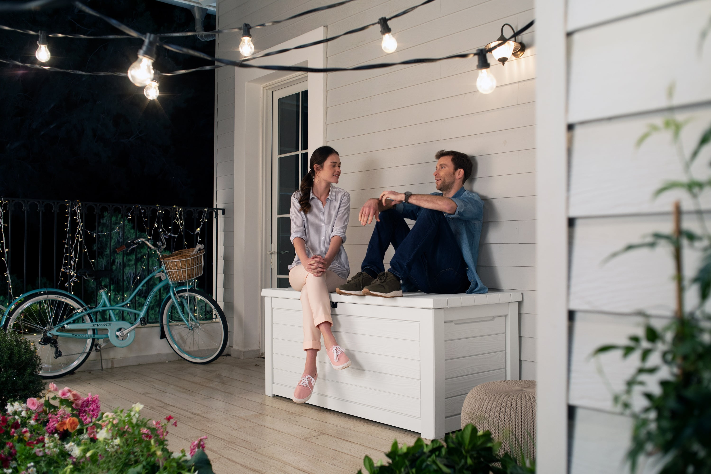 Keter Keter Outdoor Weather-Resistant 165 Gallon Resin Deck Box with Cushion, White