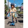 thumbnail image 2 of Scooter infantil Micro Mini LED de 3 ruedas con manubrio T ajustable, 2 of 6