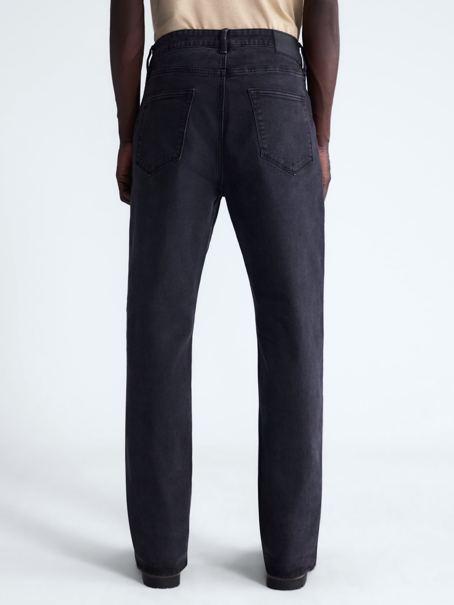 Free Assembly Men's Straight Fit Jeans, Waist Sizes 29-40
