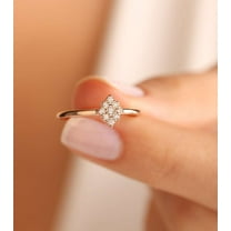 vylahjewellery 1 Ct Round Cut Ring Moissanite Diamond Ring for Women Classic Plated White Gold Wedding Anniversary Ring