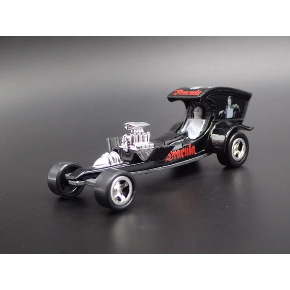 Open Box DRACULA NHRA DRAGSTER CUSTOM 1:64 SCALE COLLECTIBLE DIORAMA DIECAST MODEL CAR