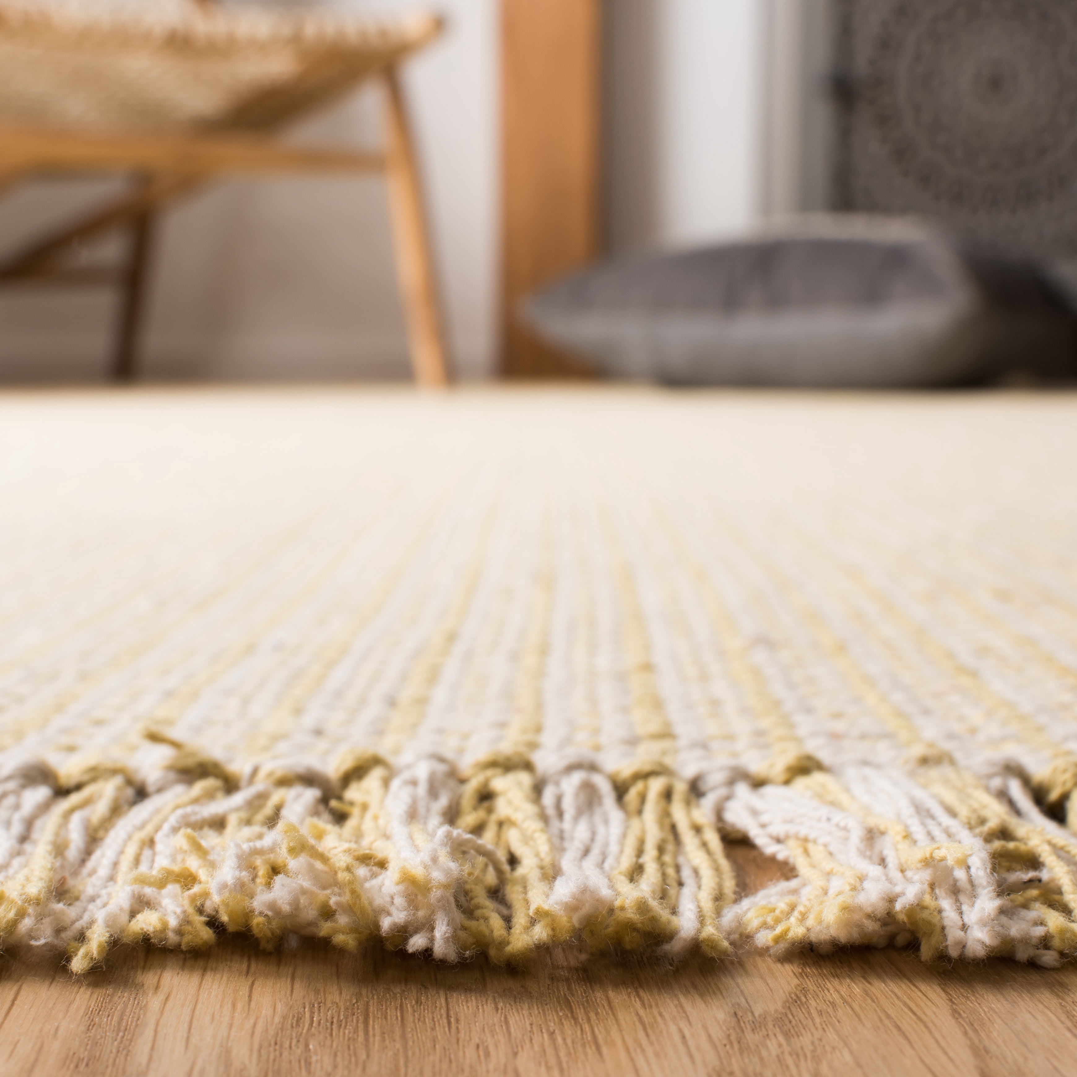 SAFAVIEH Montauk Patton Geometric Cotton Runner Rug, Ivory/Yellow, 2'3" x 12'