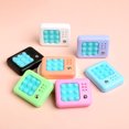 thumbnail image 3 of Juguete antiestrés para adultos y niños, almohadilla antiestrés para apretar, divertido juguete sensorial para la ansiedad de las manos, regalo de Navidad4270, 3 of 5