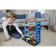 thumbnail image 3 of Hot Wheels City Stunt Garage Playset with 1 Toy Car in 1:64 Scale & Storage for 20+ Vehicles, 3 of 7