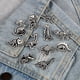 thumbnail image 2 of Broche de esqueleto de Animal, Pin de solapa de calavera de dinosaurio, insignia Punk genial de dibujos animados, mochila, sombrero vaquero, alfileres, joyería de moda, regalo para amigos Dengxun unisex, 2 of 2