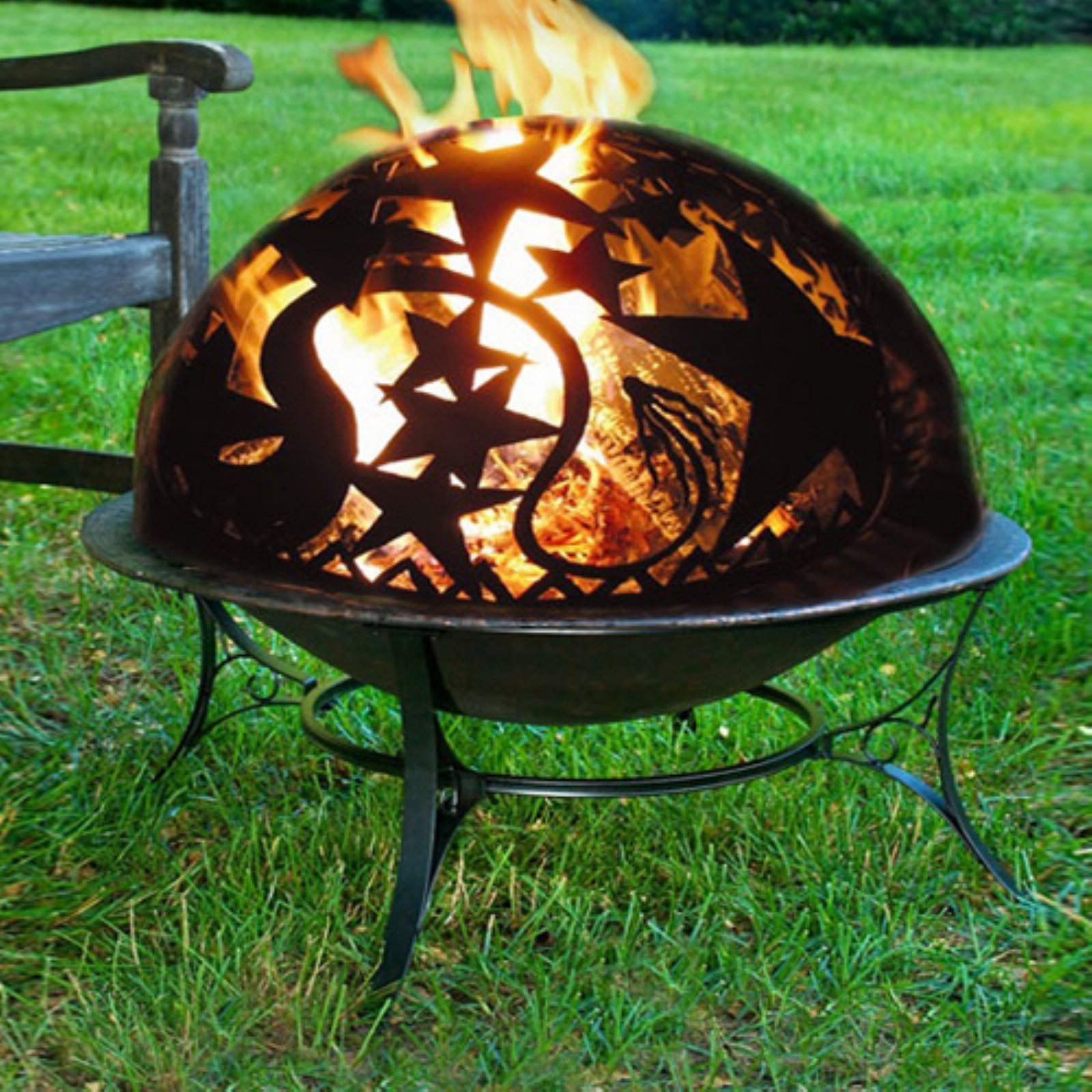 Good Directions Fire Pit with Orion FireDome Spark Screen 30