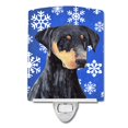 thumbnail image 1 of Caroline'S Treasures Sc9377Cnl Doberman Winter Snowflakes Holiday Luz Nocturna De Cerámica Compacta Con Certificación Ul, Ideal Para Dormitorio, Baño, Guardería, Pasillo, Cocina, 6 X 4 X 3, Multicolor, 1 of 1