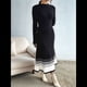 thumbnail image 5 of Vestido Tipo Suéter de Larga con Dobladillo A Rayas y Bloques de Color para Mujer, Plisado, Corte en A, de Punto Acanalado Negro L, 5 of 10