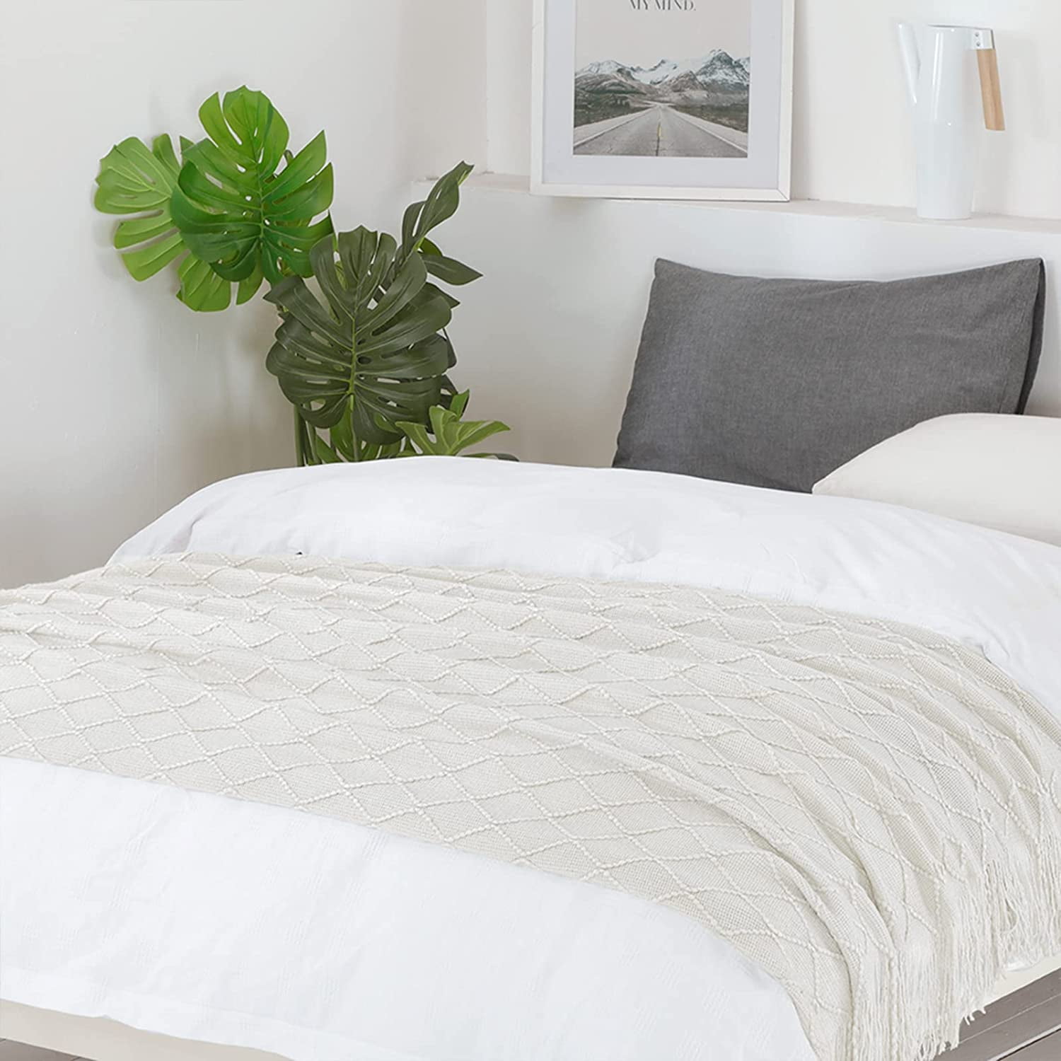 Bourina Rhombus Beige Throw Blanket, Soft and Lightweight, 50"x 60"