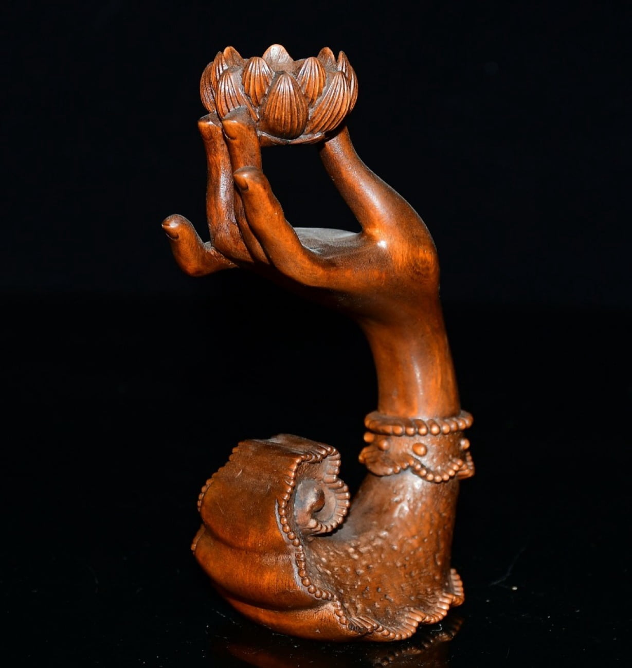 Home Decor Living Room Carved Wooden Buddha Incense Holder Lotus Buddhist Purity Serenity Blessing Enlightenment Holiness Calm