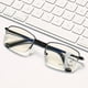 thumbnail image 4 of Gafas de lectura plegables con protección contra la luz azul para hombre, con zoom automático, progresivas, multienfoque, de doble propósito, para presbicia, gafas de lectura con luz azul, 4 of 5