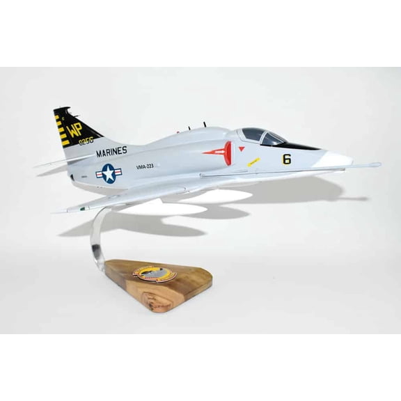 VMA-223 Bulldogs 1981 A-4M, 18" Mahogany Model