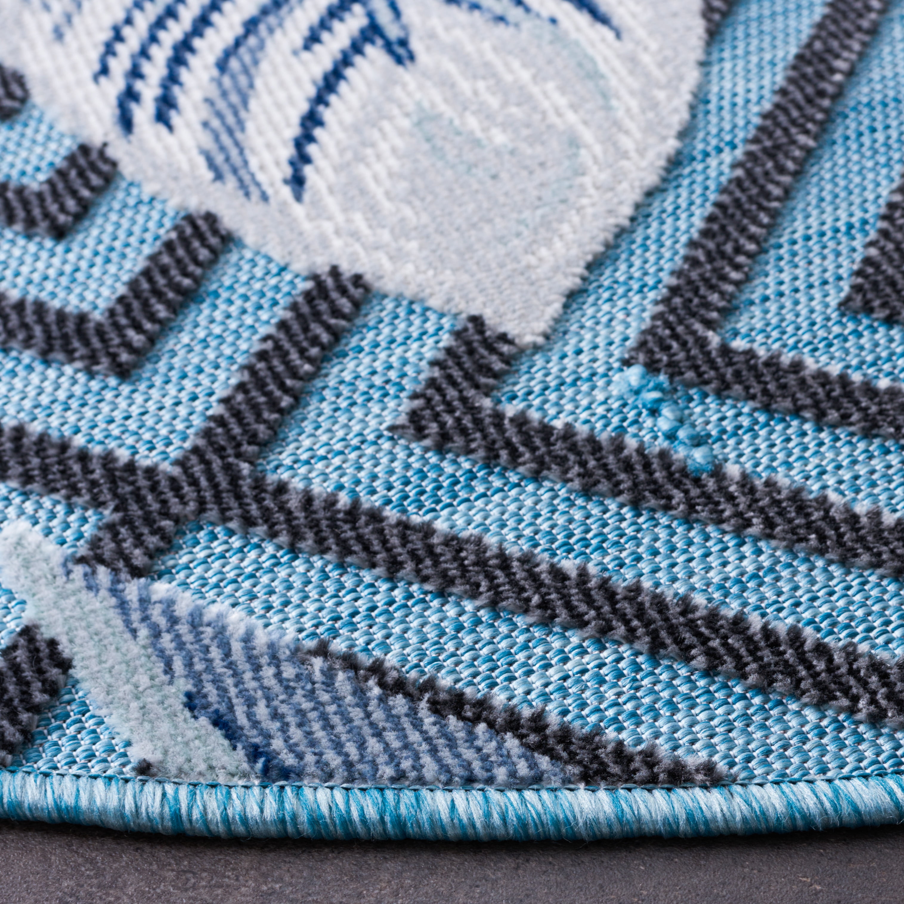 SAFAVIEH Cabana Salima Indoor/Outdoor Area Rug, Aqua/Navy, 7' x 7' Round