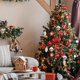 thumbnail image 4 of Juego de 44 adornos navideños con forma de bola para decoración del hogar, colgante para árbol de Navidad, regalo de fiesta de Año Nuevo 2024, 4 of 5
