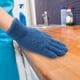 thumbnail image 4 of Guantes para quitar el polvo de alto rendimiento (par azul marino), guantes de limpieza de forro polar coral, trampa para polvo, polen, pelo y pelo de mascotas, perfectos para superficies de madera y, 4 of 5