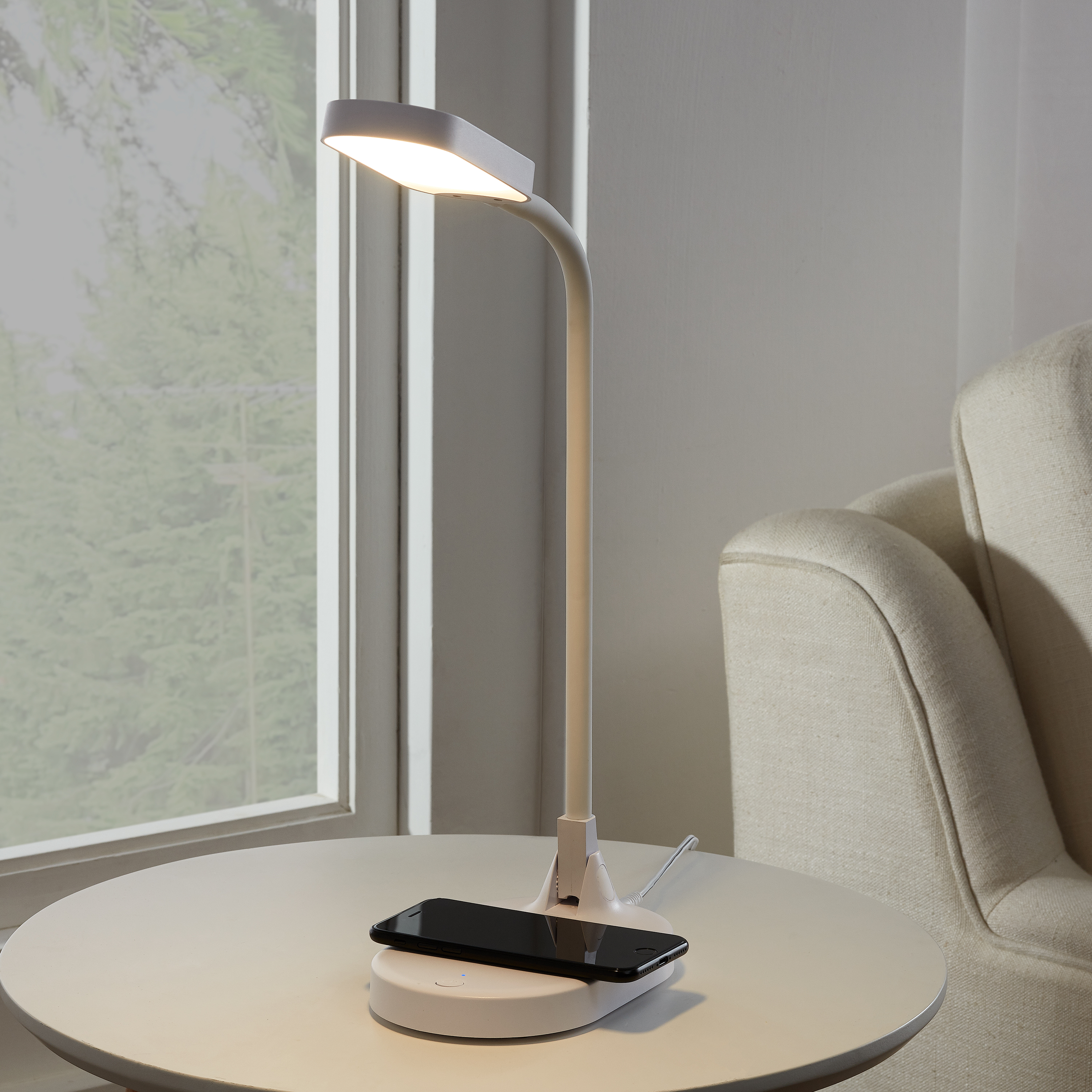 onn. LED Wireless Charging Lamp - image 3 of 6