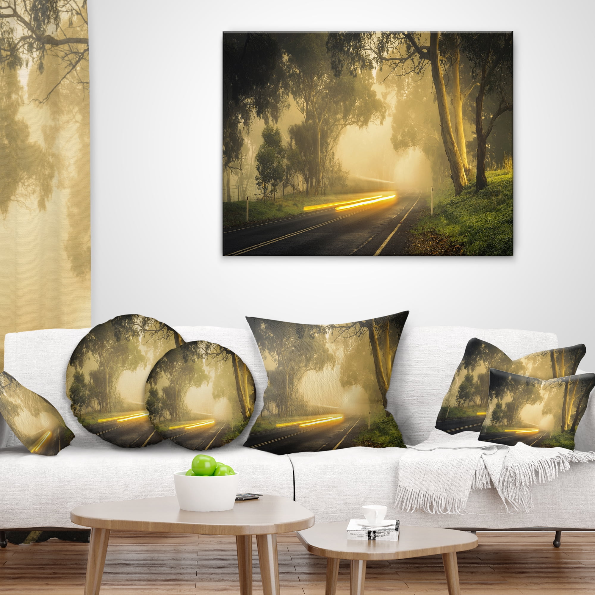 Designart Country Drive - Landscape Photography Throw Pillow - 18x18