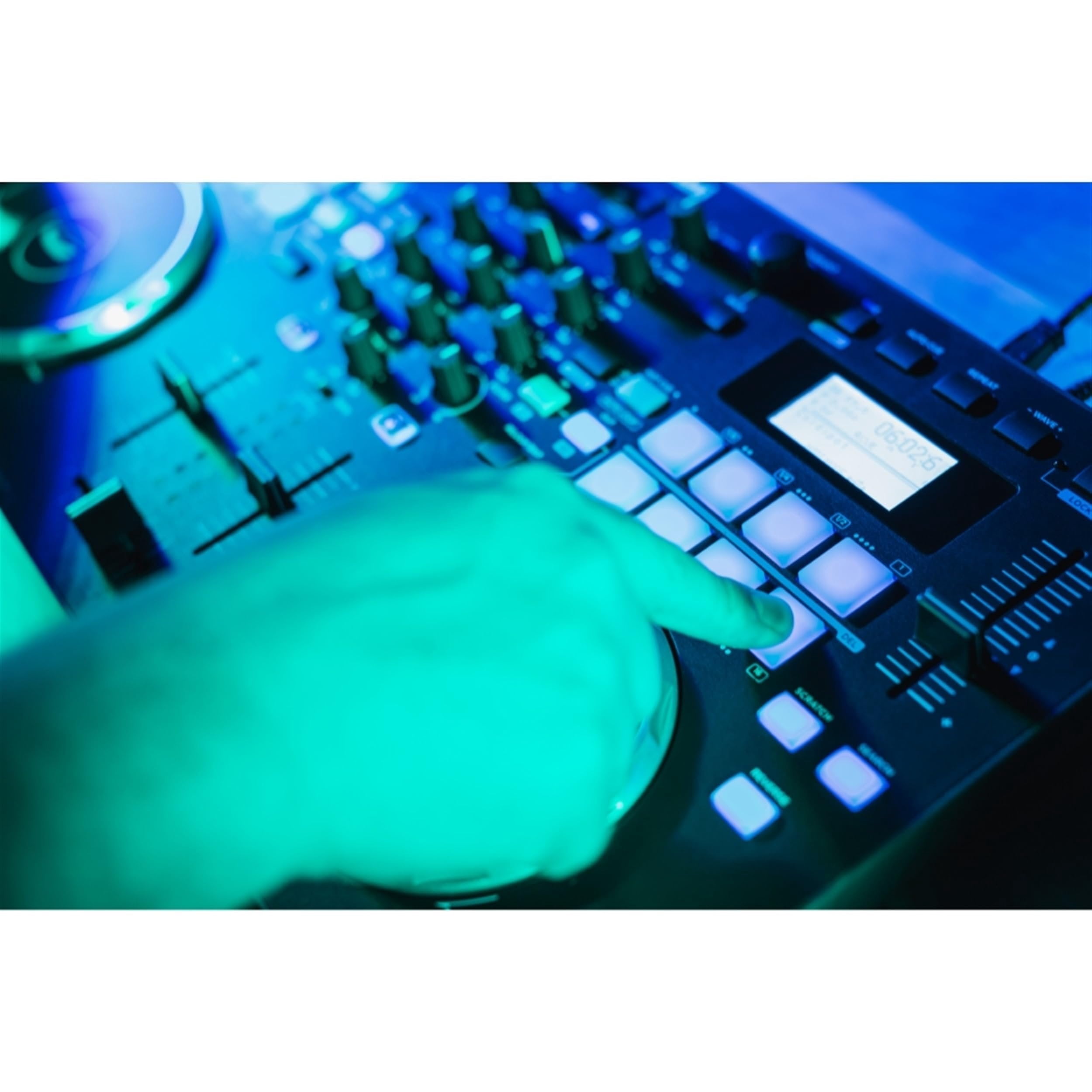 Gemini Sound GMX Professional DJ Audio Equipment GMX MIDI Controller Dual Media Player