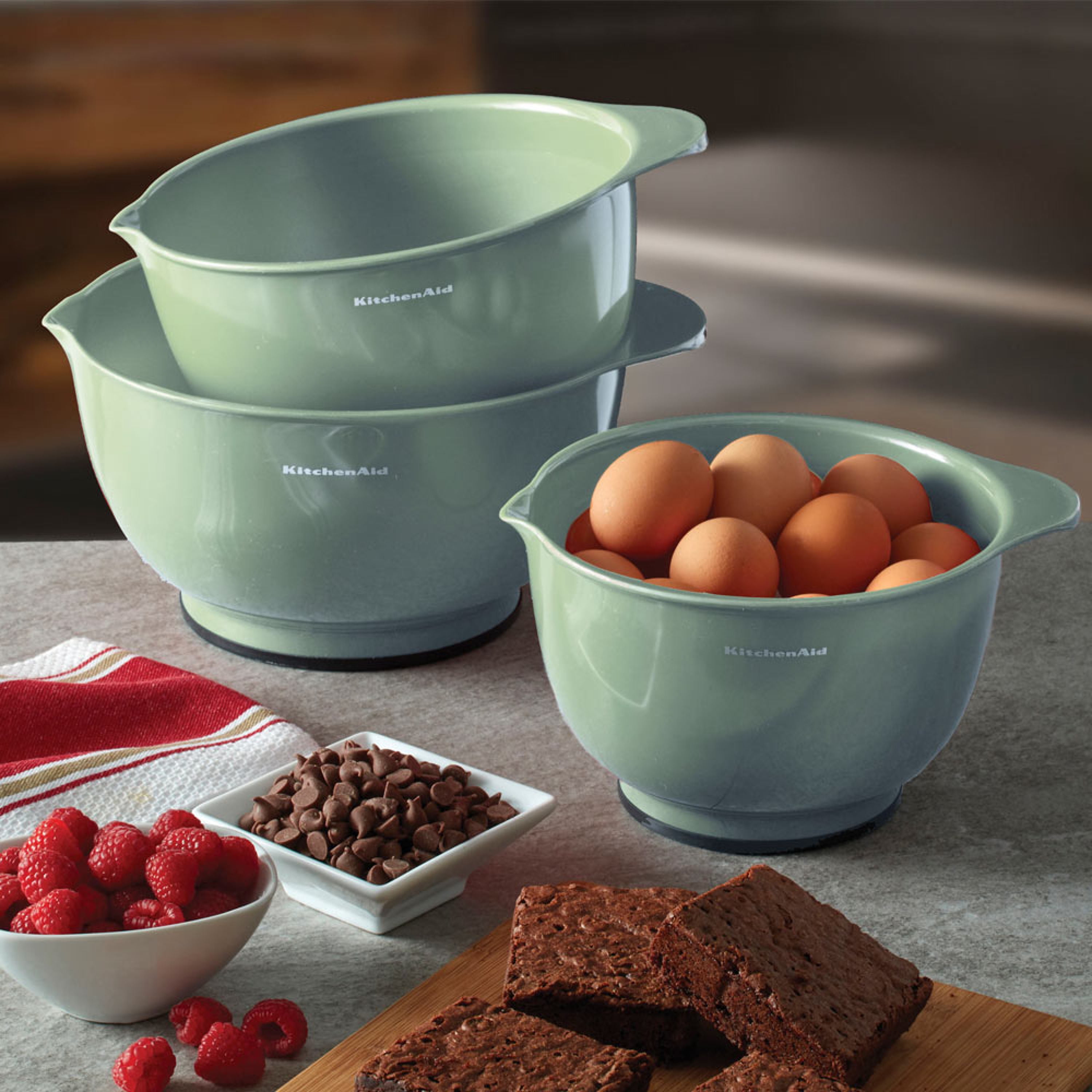 KitchenAid Plastic Set of 3 Mixing Bowls, Pistachio - Walmart.com ...