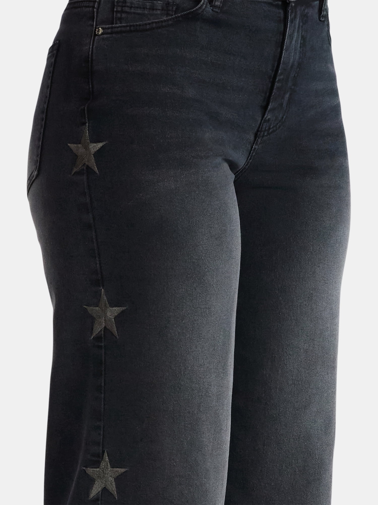 Madden NYC Women's Ultra 90s Fit Jeans with Embroidery, 32" inseam, Sizes 00-18