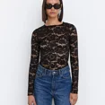 thumbnail image 4 of Camiseta de manga larga con cuello redondo y encaje negro de Amazon Cross-border para mujer, top de otoño de moda que suaviza tu silueta, 4 of 4