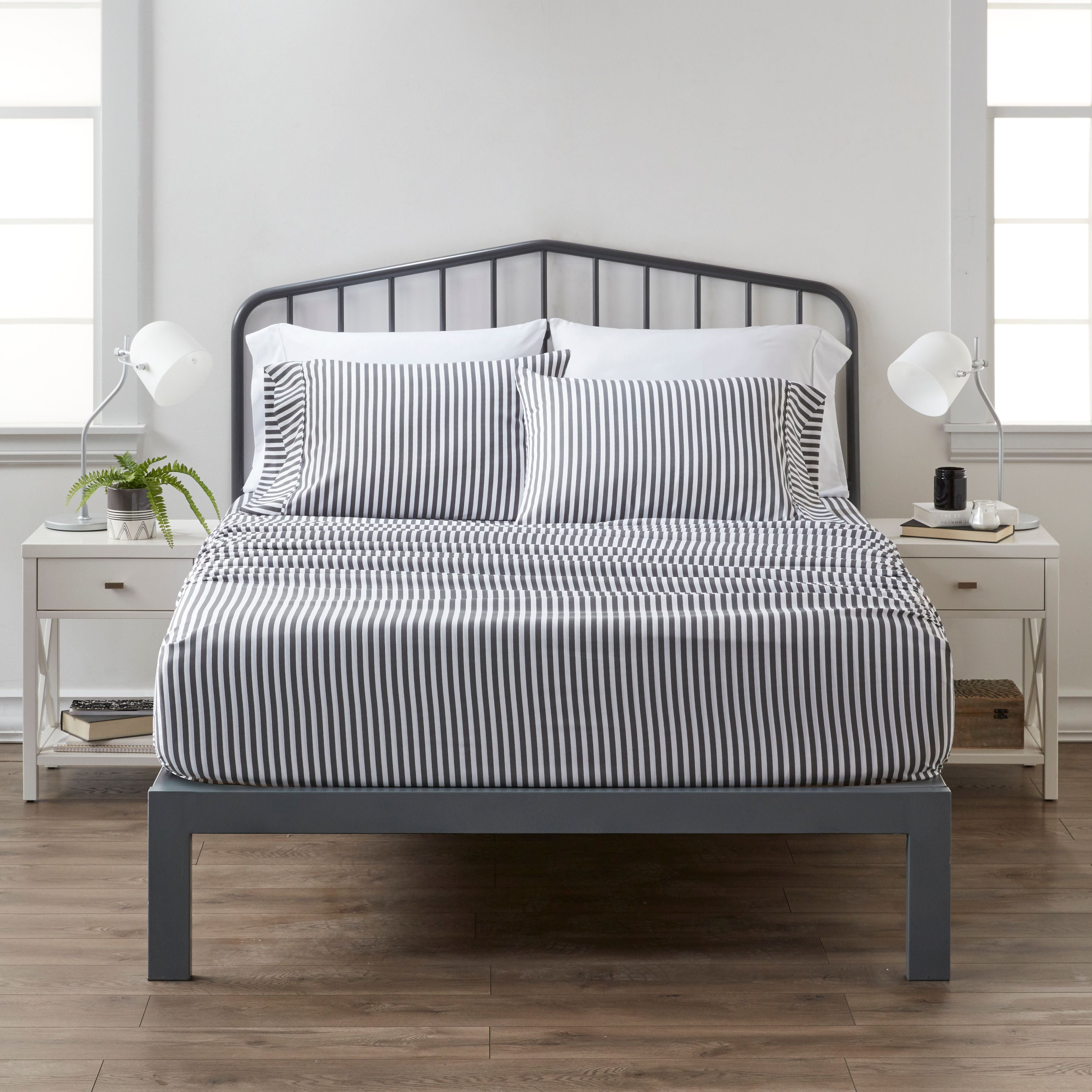 Noble Linens 4 Piece Pattern Microfiber Bed Sheets Set, Gray Ribbon, Full