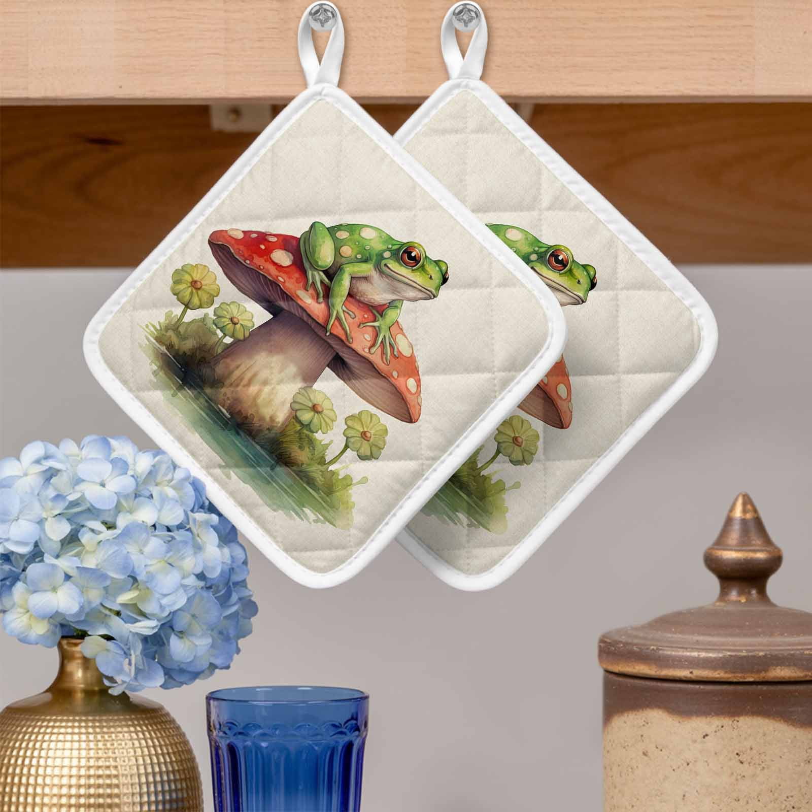 Mushroom Frogs Pot Holders for Kitchen Heatproof Potholder, 4 Pack Spring Floral Green Botanical Rustic Hot Pads Multipurpose Oven Pads Cloth Potholders Trivet for Cooking and Baking