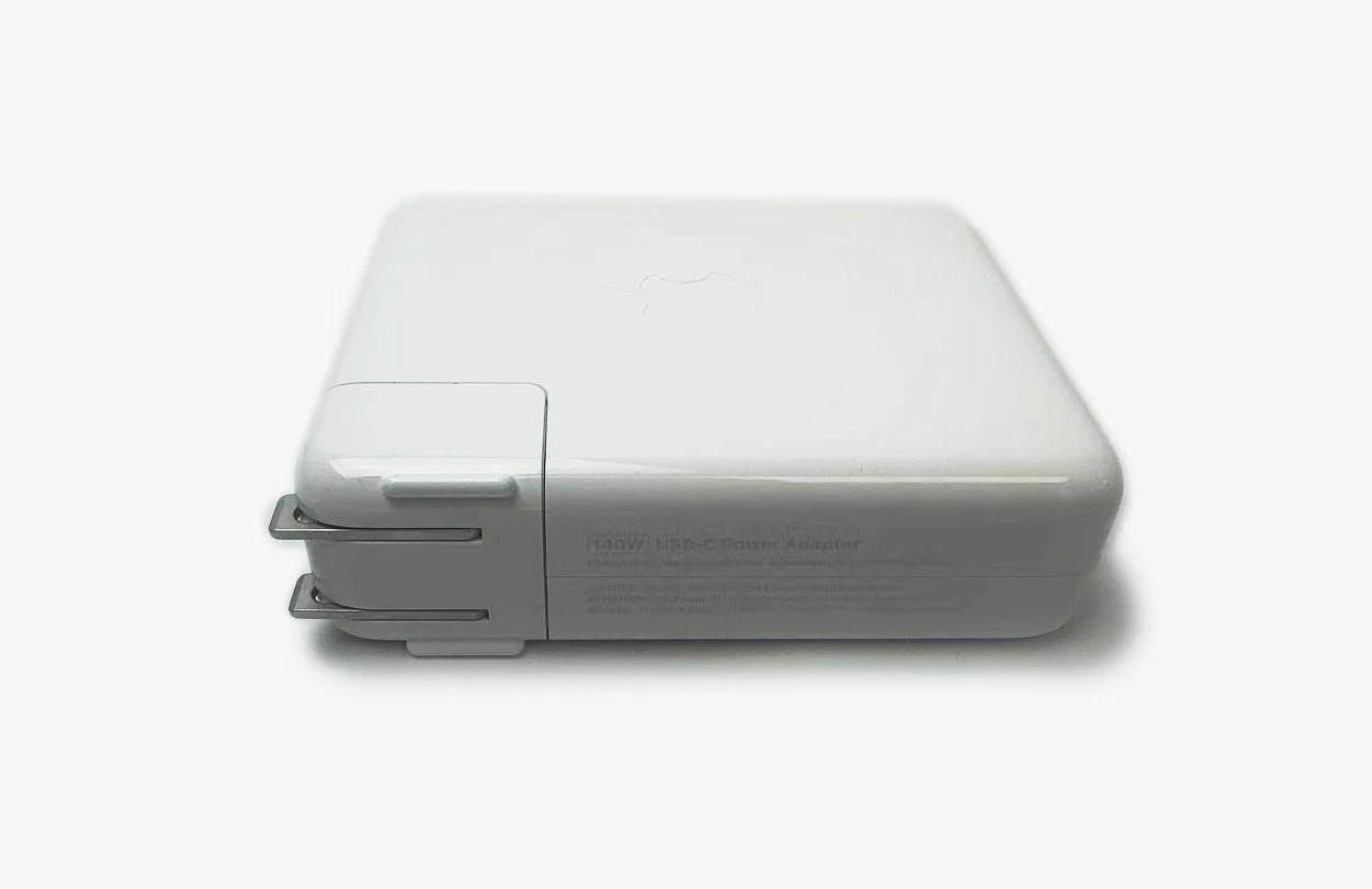 Pre-Owned Apple 140W USB-C Power Adapter, White