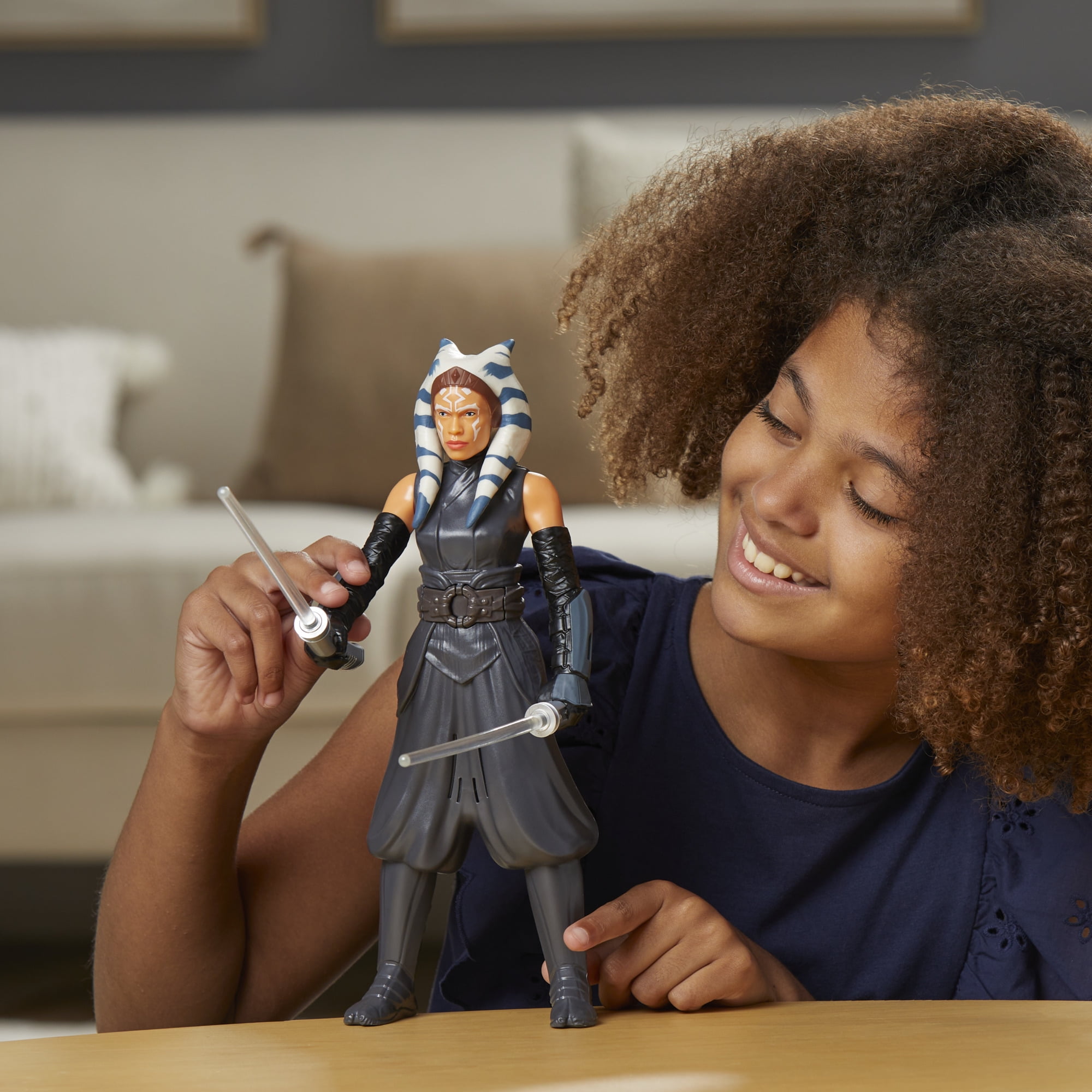 Star Wars Galactic Action Ahsoka Tano – 30,5 Cm Große Actionfigur Mit Licht, Sound & Sätzen, Für Kinder Ab 4 Jahren