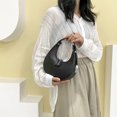 thumbnail image 4 of Bolsa De Hombro Bolso Bolso de cuero de moda para mujer Bolsos de hombro Hobos de media luna sólida (Negro), 4 of 5