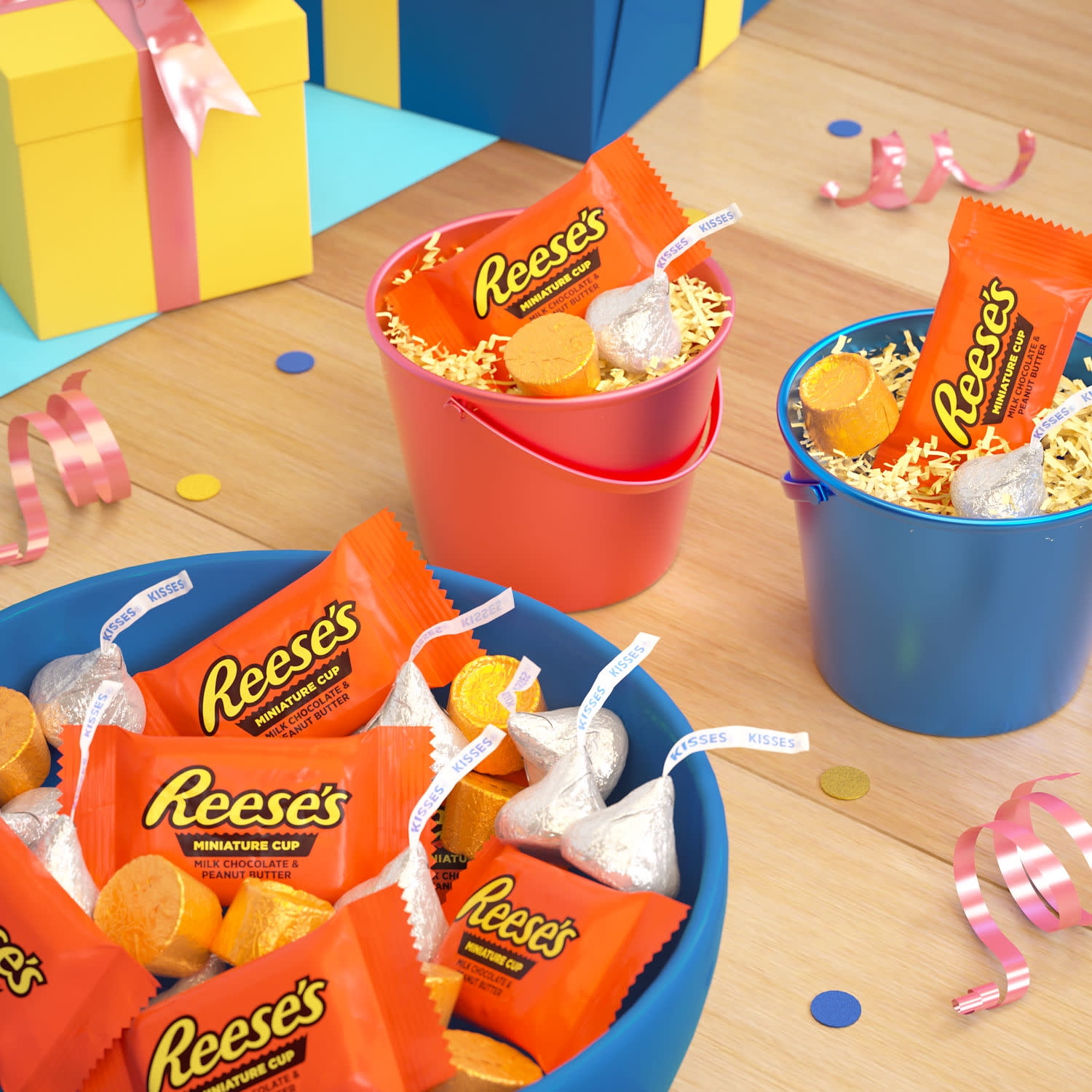 Hershey's, Reese's and Rolo Miniatures Assorted Flavored Candy, Party Pack 30.07 oz