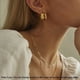 thumbnail image 3 of Collar Ursteel con inicial en L chapado en oro de 14 quilates con capas de 18 cm, 3 of 7