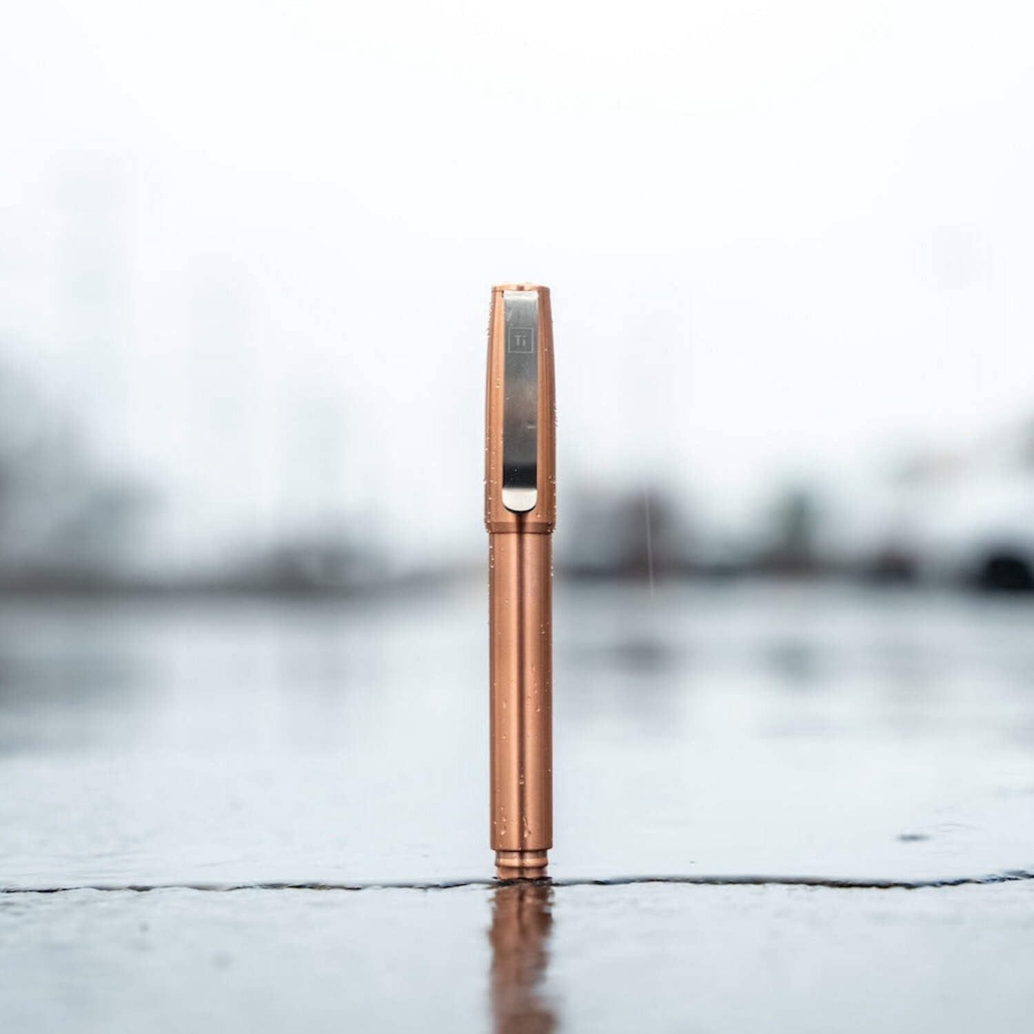 Base Line Capped Pen