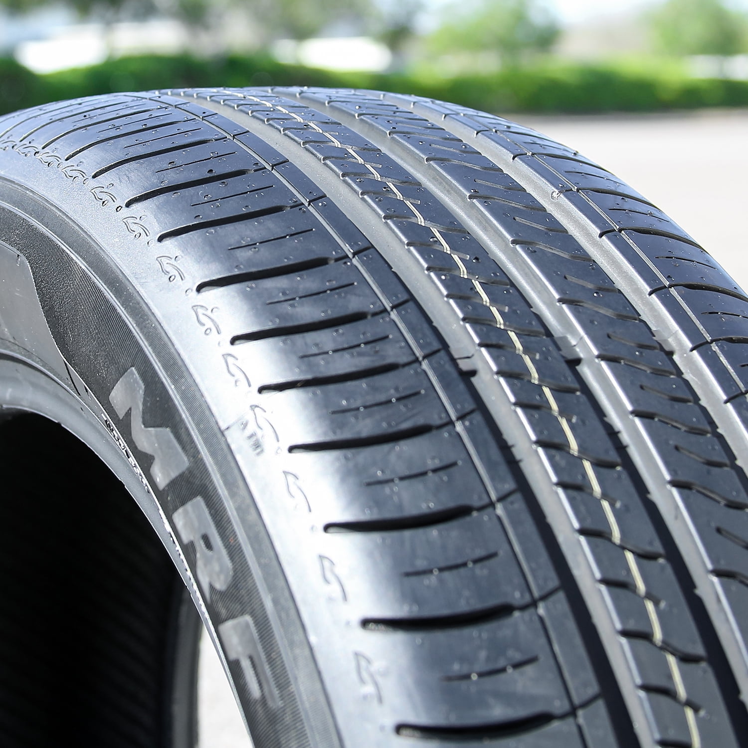MRF Ecotred GCA4 205/55R16 91H, All Season Touring Tire, Traction