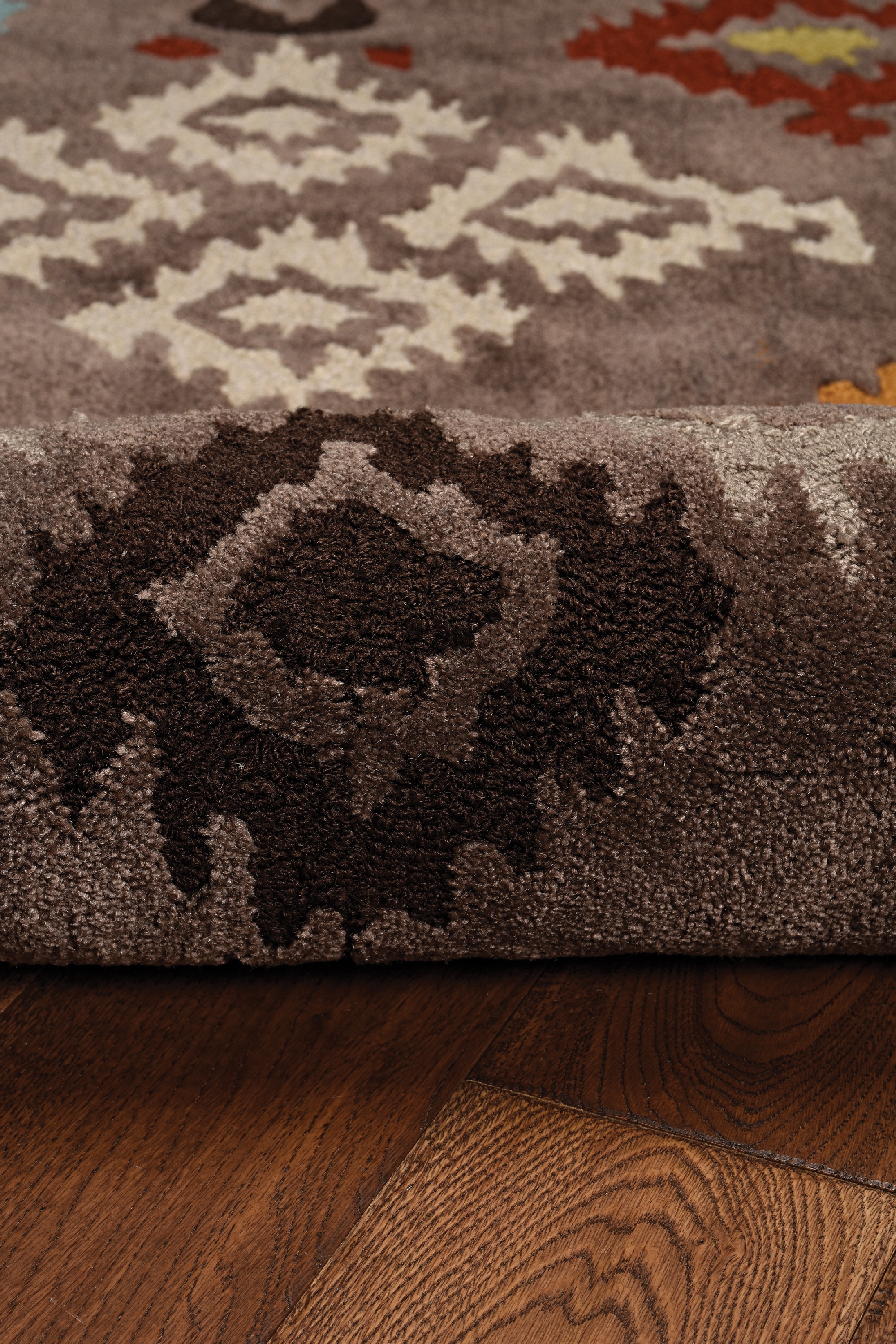 Trio Hialeea Grey Rug 5x7 Soft Contemporary Transitional Design