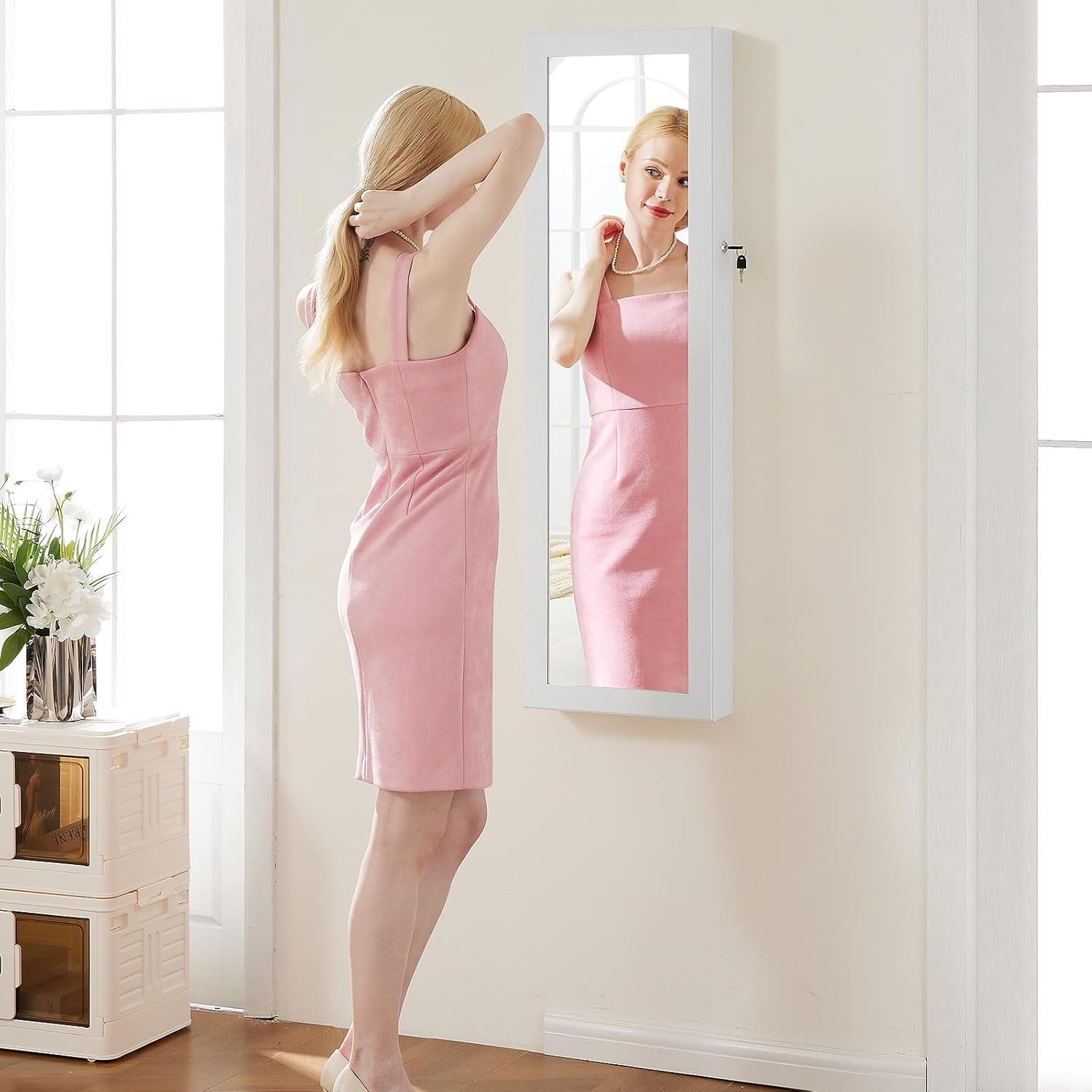 6 LEDs Full Length Mirror with Storage, 47.2'' Jewelry Armoire with Mirror, Lockable Jewelry Storage for Wall or Door Mounted
