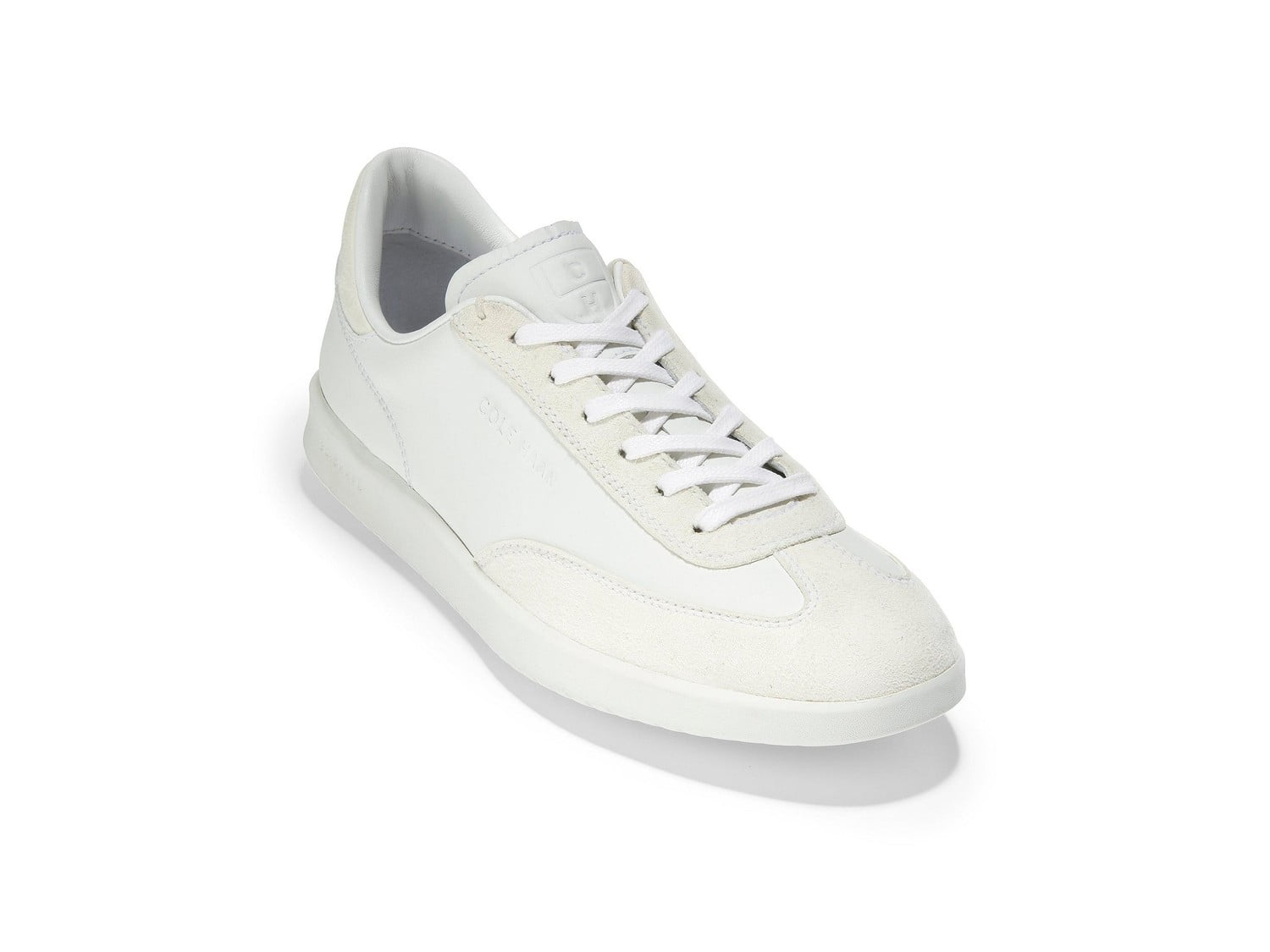 grandpro low top sneaker