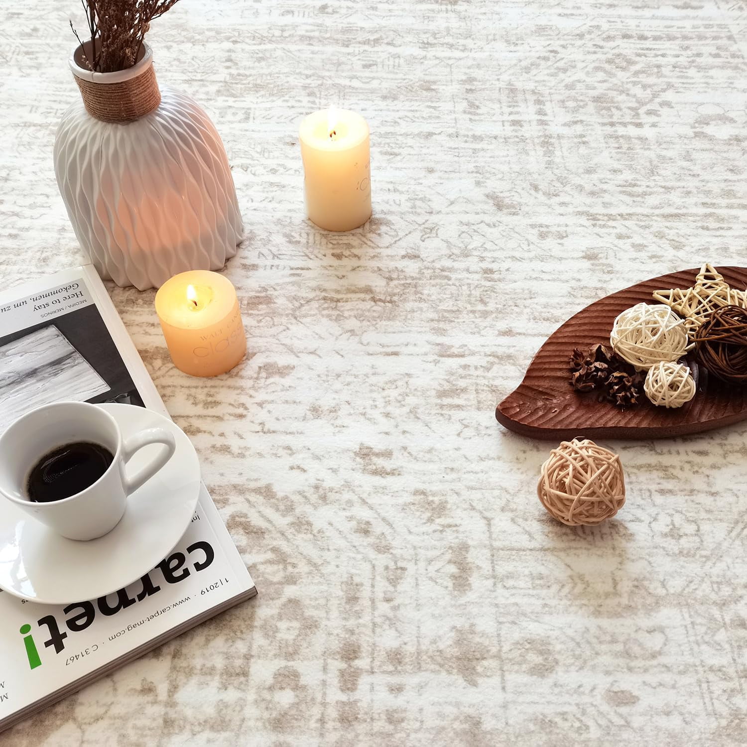 METSAVAIM 5x7 Area Rug - Ultra Soft Vintage Beige Area Rug for Bedroom, Living Room & Office | Non-Slip Machine Washable Rugs, Ideal for Indoor & Outdoor Use