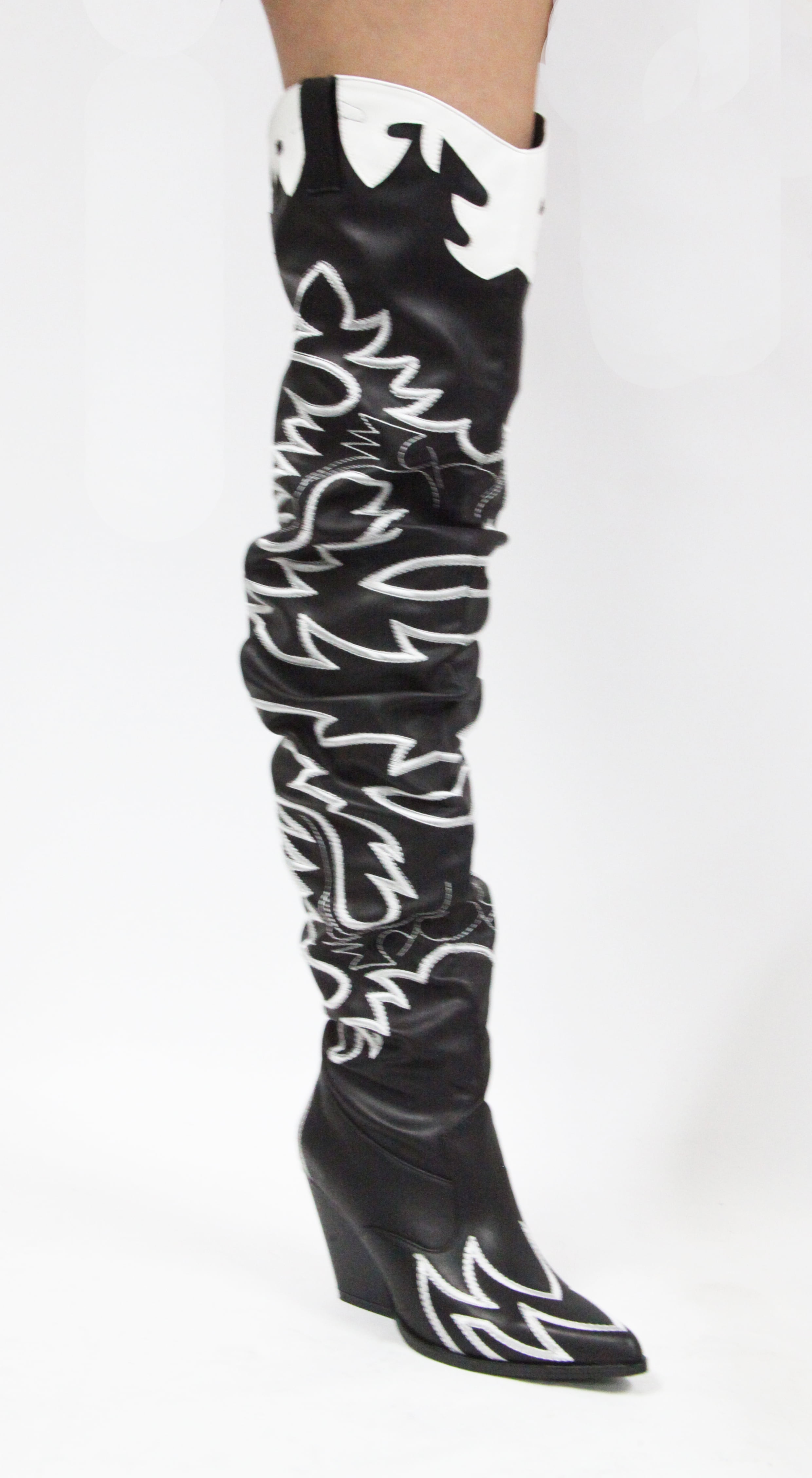 cape robbin kelsey 21 black white rockstar western pointed slouchy thigh boot