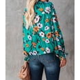 thumbnail image 3 of Blouse à Col Montant Smockée à Imprimé Floral pour Femmes, 3 of 12