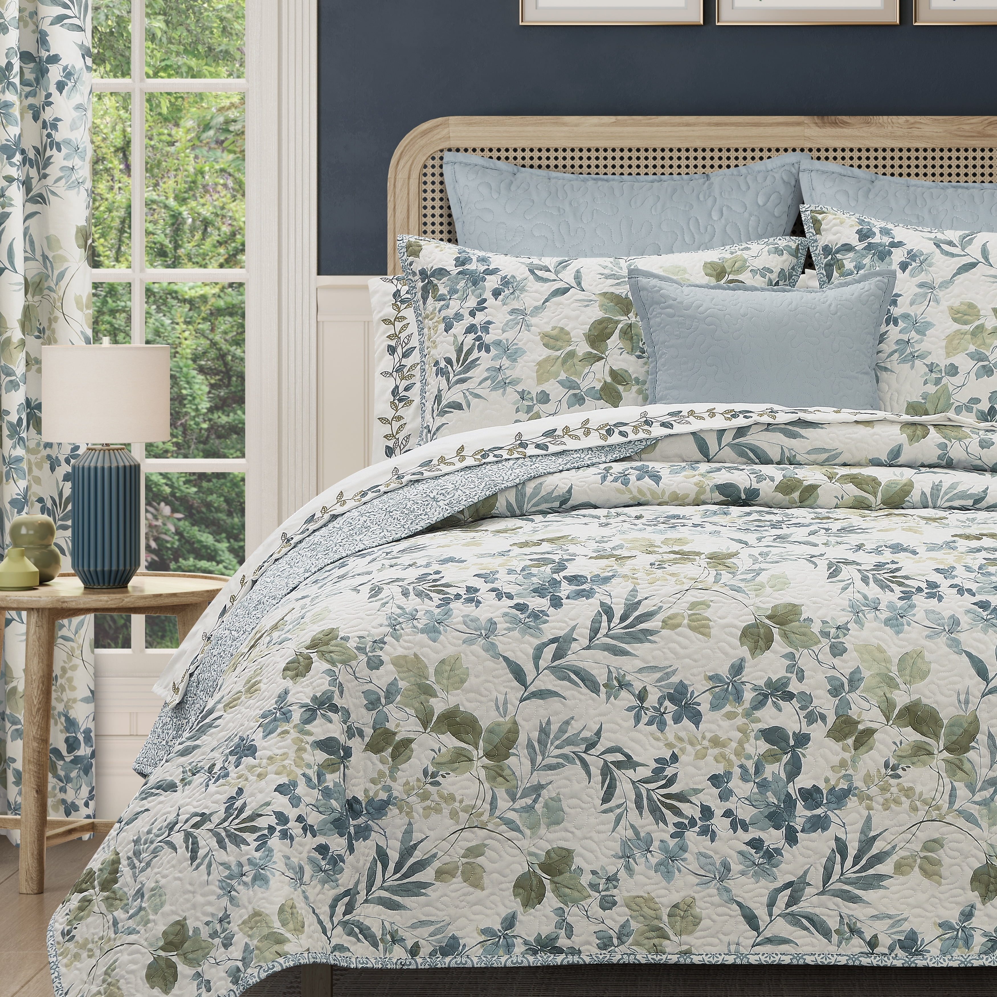 Levtex Home Überwurf „Clara Blue“ – 127 X 152 Cm, Baumwolle, Blumenmuster Blau-weiß