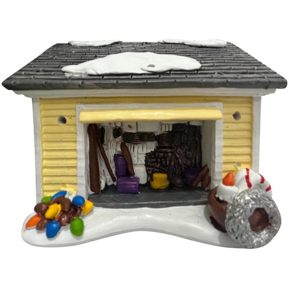 Christmas Vacation Village Decoration Holiday House Lighted Building Xmas Resin Ornaments Village Decoration Celebrating Holidays Ornaments Christmas Vacation Village Decoration