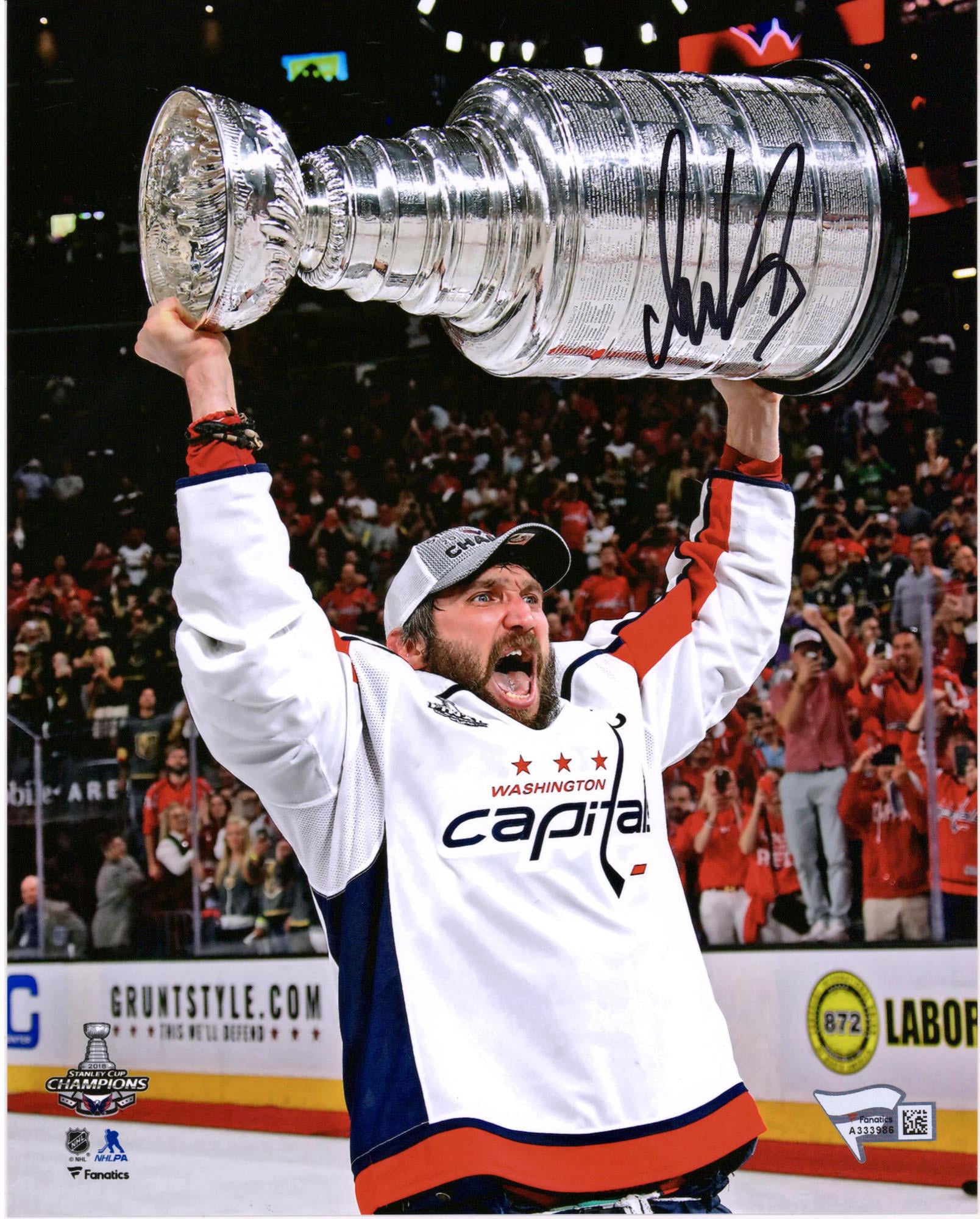 Nicklas Backstrom Washington Capitals 18 Stanley Cup Champions Logo Deluxe Tall Hockey Puck Case Walmart Com Nicklas Backstrom Washington Capitals 18 Stanley Cup Champions Logo Deluxe Tall Hockey Puck Case Walmart Com