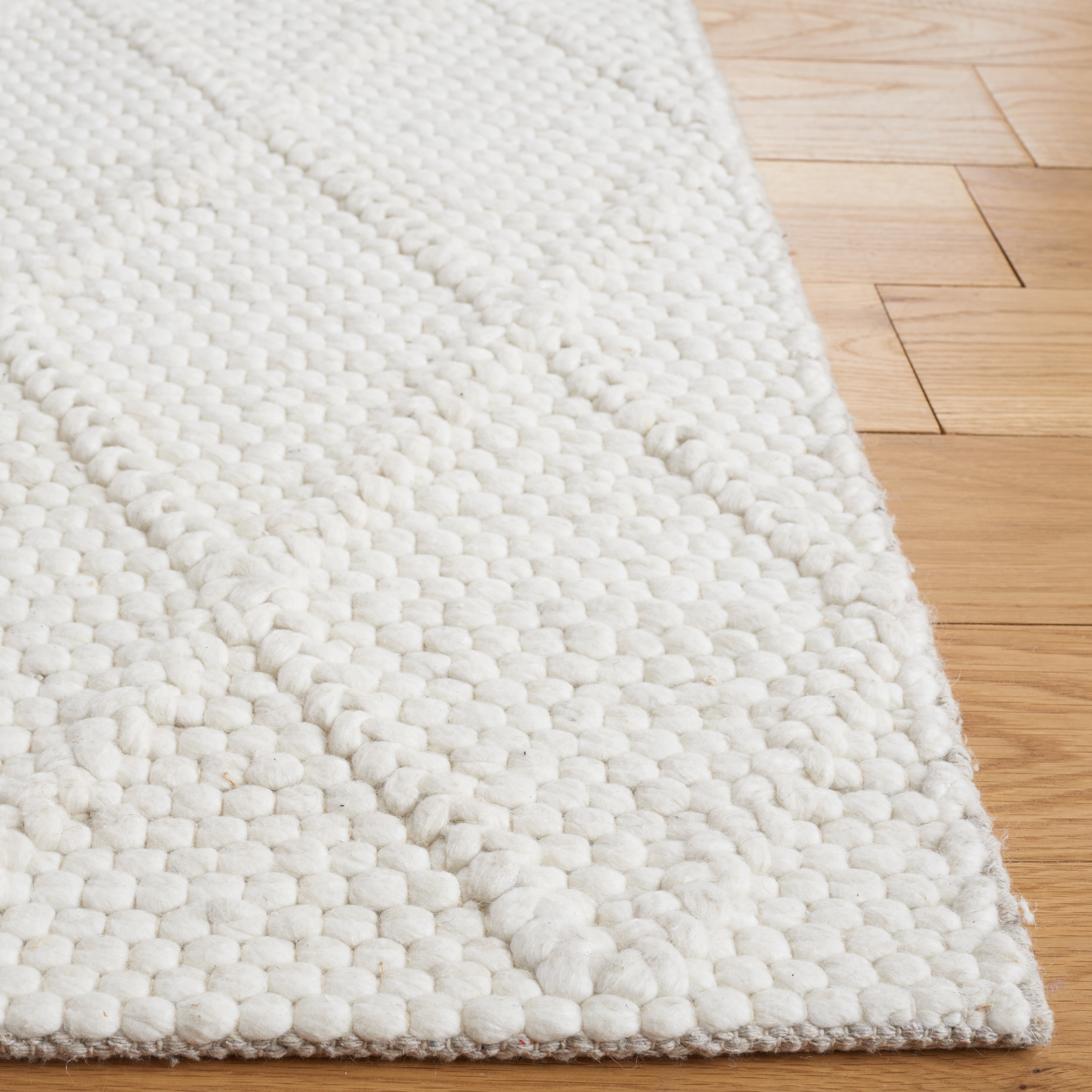SAFAVIEH Natura Tracery Geometric Runner Rug, Ivory, 2'3" x 6'