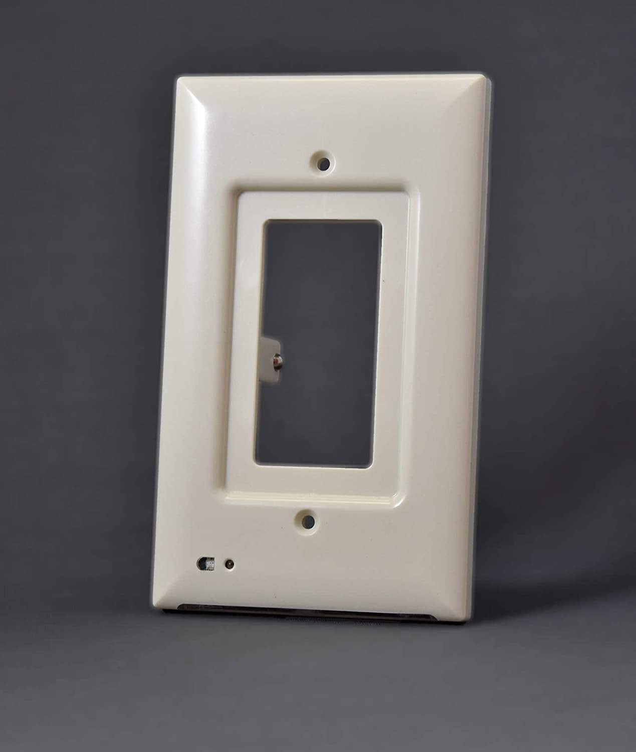 briteOWL Power Failure LED Light Up Outlet Cover, Unaffected by Electrical Outage, Decora Cream