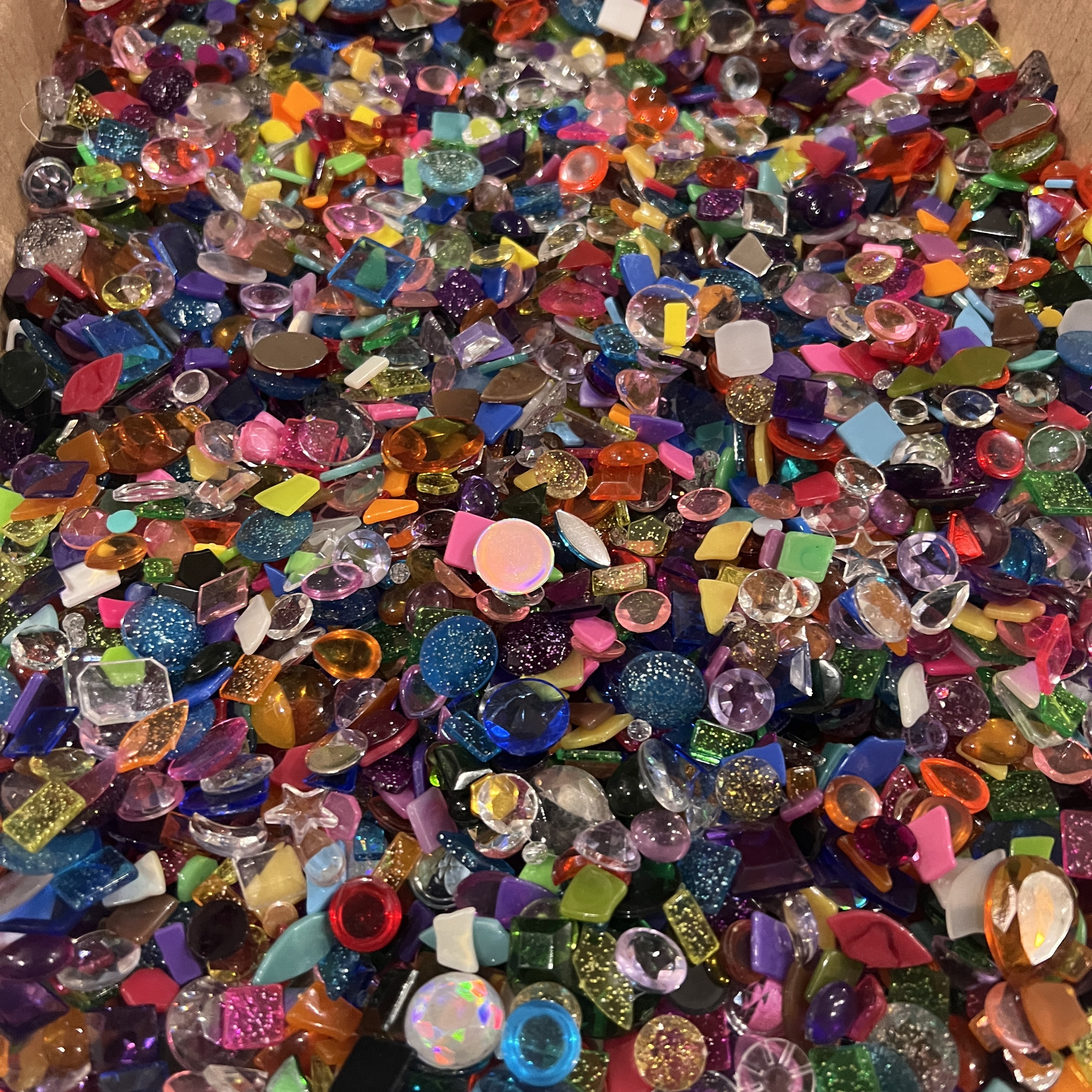 Gems Jewels Rhinestones 5lbs+ ( 16 cups) Made in USA