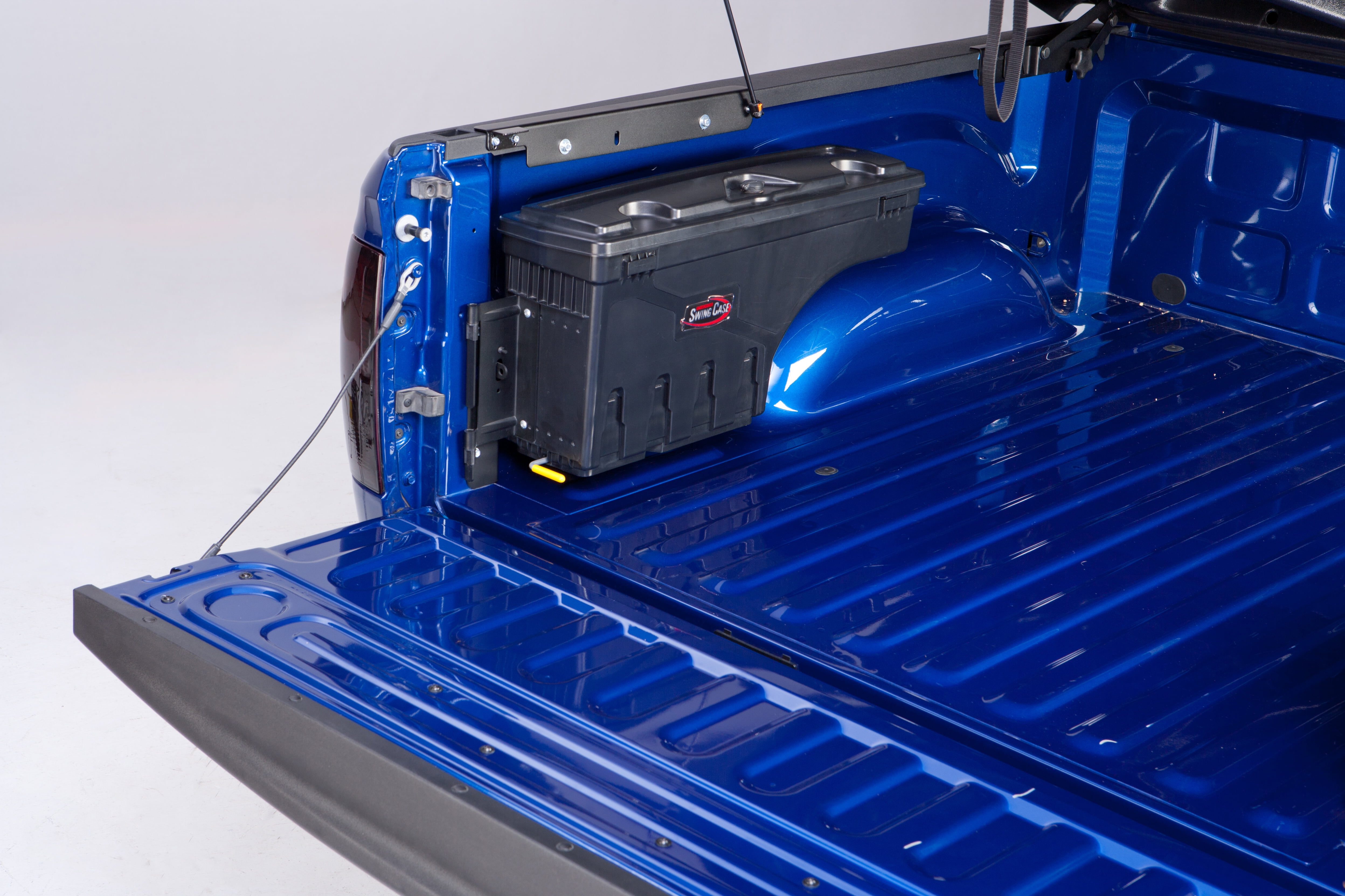 UnderCover SC302P Tool Box Swing Case Right Side WheelWell; Single Lid