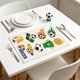 thumbnail image 1 of Mantel Individual con Temática de Fútbol, con Diseños de Balón, Trofeo y Portería: Mantel Antideslizante y Resistente Al Calor para Niños y Aficionados Al Deporte., 1 of 7