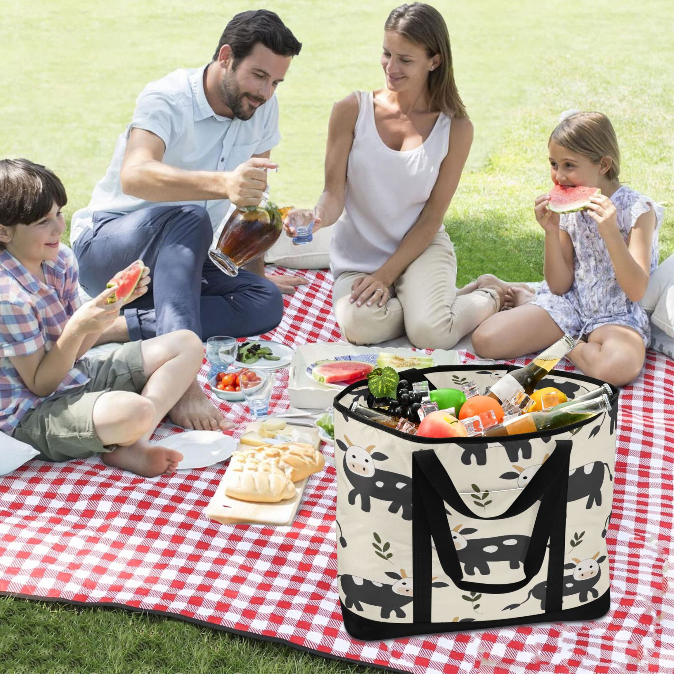 Large Hand-held Ice Pack Picnic Bag Insulation and Refrigeration Suitable for Shopping Picnics and Camping Black Cow