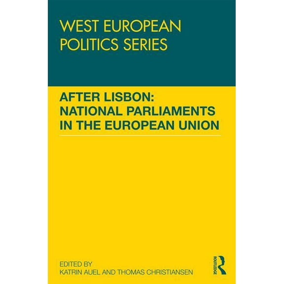 West European Politics Implementing Social Europe in Times of Crises: Re-Established Boundaries of Welfare?, (Hardcover)